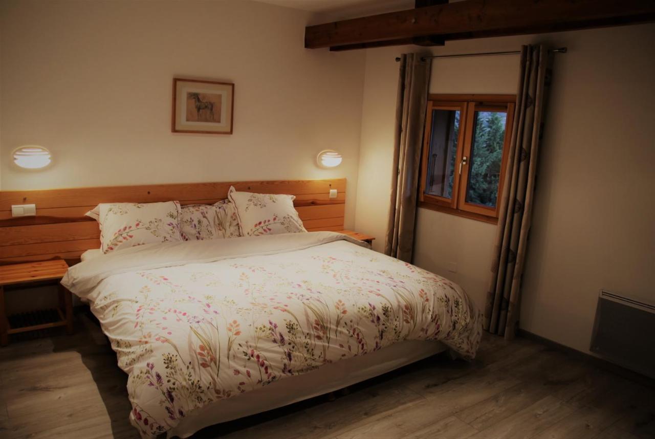 Chambres D'Hotes Les Peschiers Chateauroux-les-Alpes ภายนอก รูปภาพ
