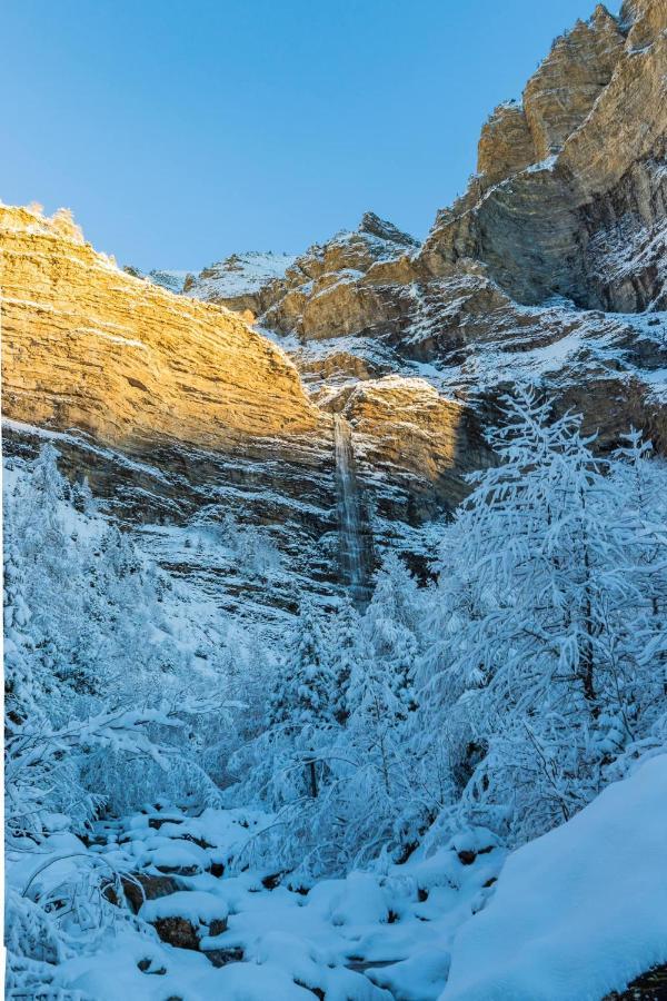 Chambres D'Hotes Les Peschiers Chateauroux-les-Alpes ภายนอก รูปภาพ